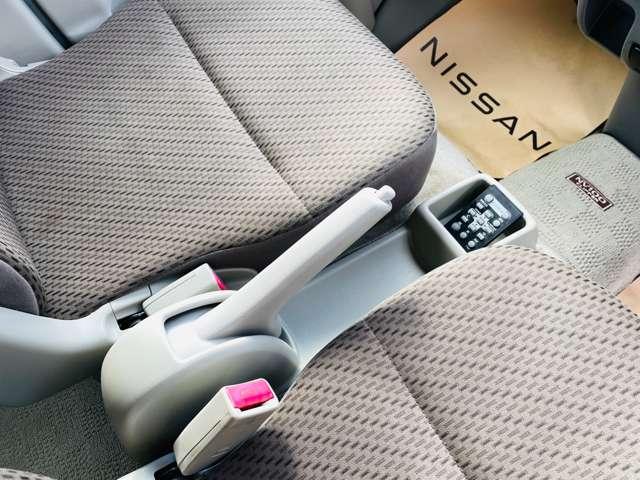 NV100クリッパーバン DX GLパッケージ 両側スライドドア CD再生 パワーウインドウ(15枚目)