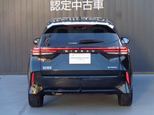 オーラ １．２　Ｇ　レザーエディション　／試乗車／ナビ／全周囲カメラ／ドラレコ前後／（7枚目）