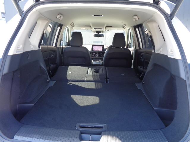 エクストレイル X e-4ORCE 1.5 X e-4ORCE 4WD /プロパイロット/純正9インチナビ/バックカメラ/ETC/衝突被害軽減ブレーキ/横滑り防止装置/アクセル踏み間違い防止装置/障害物センサー(26枚目)