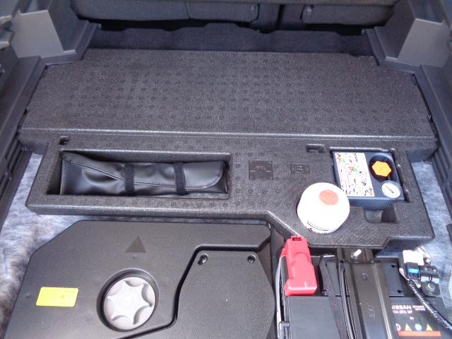 エクストレイル X e-4ORCE 1.5 X e-4ORCE 4WD /プロパイロット/純正9インチナビ/バックカメラ/ETC/衝突被害軽減ブレーキ/横滑り防止装置/アクセル踏み間違い防止装置/障害物センサー(27枚目)