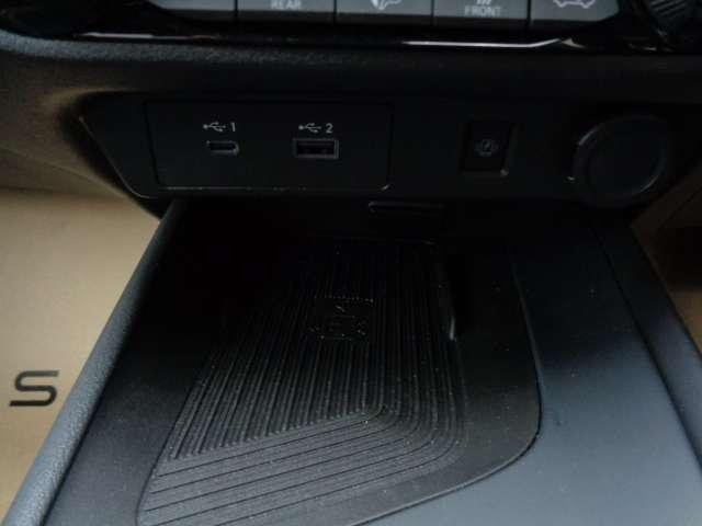 ノート 1.2 AUTECH クロスオーバー FOUR 4WD /純正9インチナビ/全周囲カメラ/ドラレコ/ETC/衝突被害軽減ブレーキ/横滑り防止装置/アクセル踏み間違い防止装置/障害物センサー(20枚目)