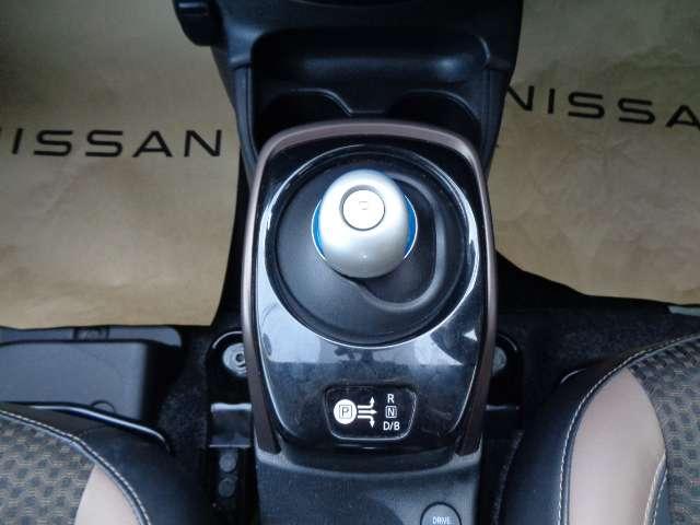 ノート 1.2 e-POWER メダリスト /純正7インチナビ/全周囲カメラ/(15枚目)