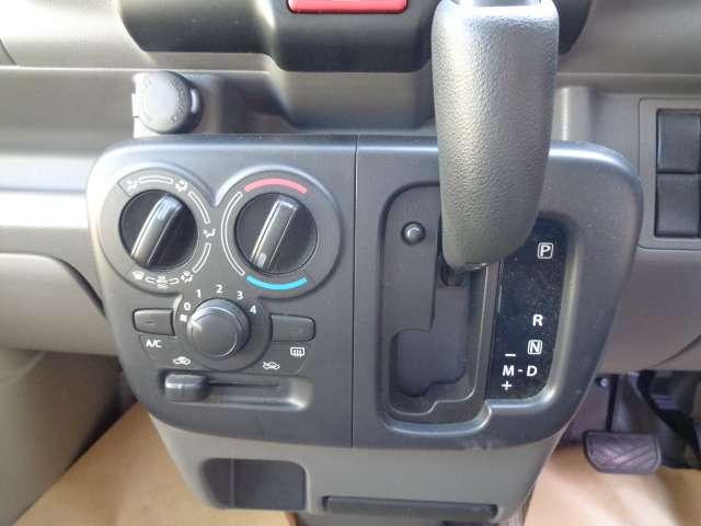 ＮＶ１００クリッパーバン ６６０　ＤＸ　ＧＬパッケージ　ハイルーフ　５ＡＧＳ車　／ラジオ／（11枚目）