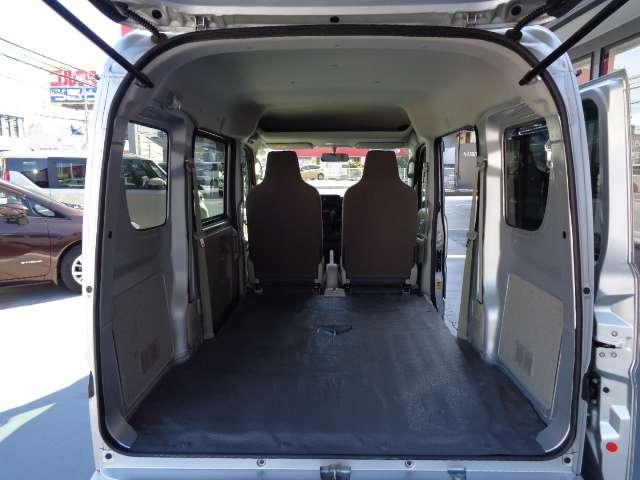 ＮＶ１００クリッパーバン ６６０　ＤＸ　ＧＬパッケージ　ハイルーフ　５ＡＧＳ車　／ラジオ／（14枚目）