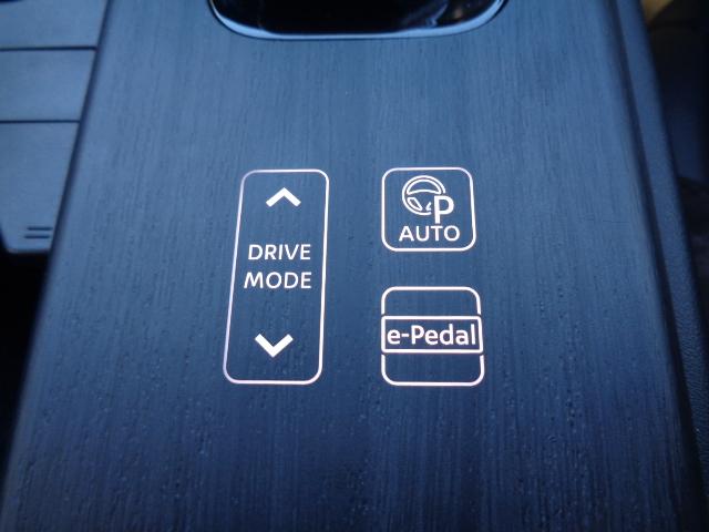 アリア Ｂ６　／プロパイロット／純正１２．３インチナビ／全周囲カメラ／ドラレコ前後／ＥＴＣ／衝突被害軽減ブレーキ／横滑り防止装置／アクセル踏み間違い防止装置／障害物センサー（39枚目）