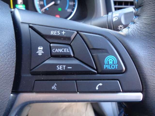 リーフ ｅ＋　Ｘ　／プロパイロット／純正９インチナビ／全周囲カメラ／ドラレコ前後／ＥＴＣ２．０／衝突被害軽減ブレーキ／横滑り防止装置／アクセル踏み間違い防止装置／障害物センサー（19枚目）