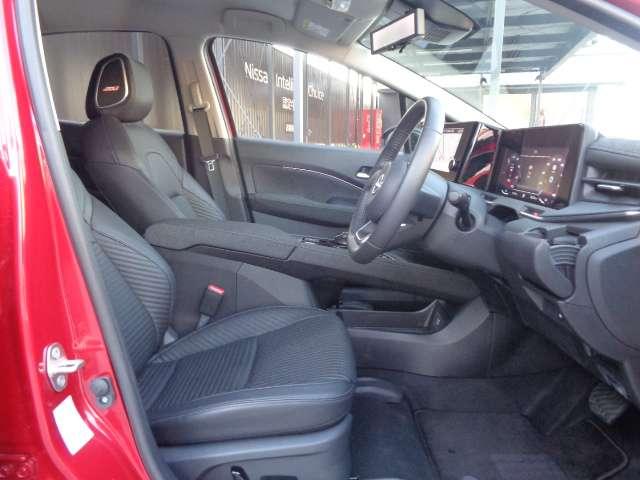 オーラ 1.2 G レザーエディション /試乗車/プロパイロット/ナビ/全周囲カメラ(9枚目)