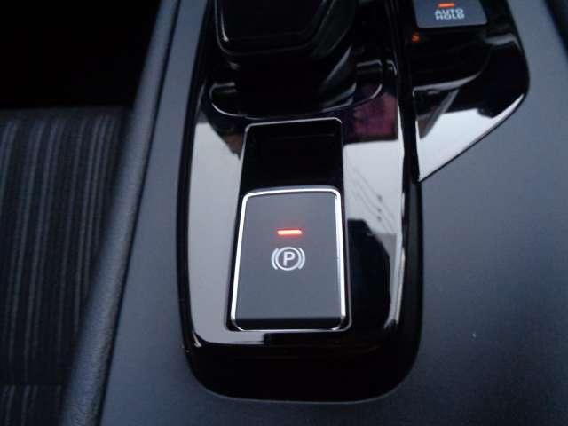 ノート 1.2 X /試乗車/純正9インチナビ/全周囲カメラ/(19枚目)