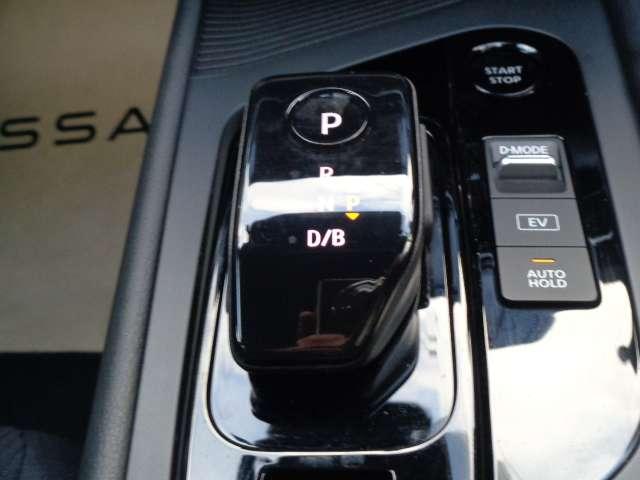 �y�V�t�g���o�[�z���삪�ȒP�ȃV�t�g�m�u�ł��I�o�b�N��h���C�u�Ȃǐ؂�ւ������N���N��