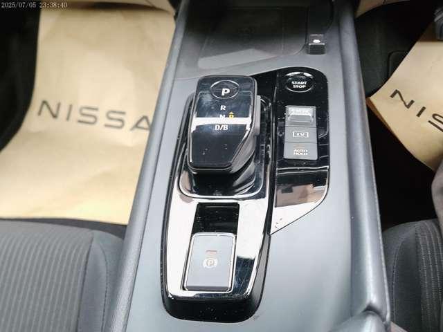 ノート １．２　Ｘ　／純正９インチナビ／全周囲カメラ／ドラレコ／（18枚目）