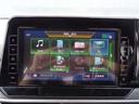 日産ディーラーナビ、フルセグTV、DVD再生、ミュージックサーバー、Bluetooth機能が付いています。快適にドライブを楽しむことができますよ♪