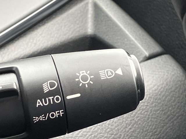 オーラ G ワンオーナー コネクトナビ 全周囲カメラ BOSE 自動(被害軽減)ブレーキ LED LKA サイドカメラ ETC カーテンエアバッグ イモビライザー アルミホイール インテリジェントキー パワーウィンドウ ワンオーナー フルオートエアコン ナビTV(18枚目)