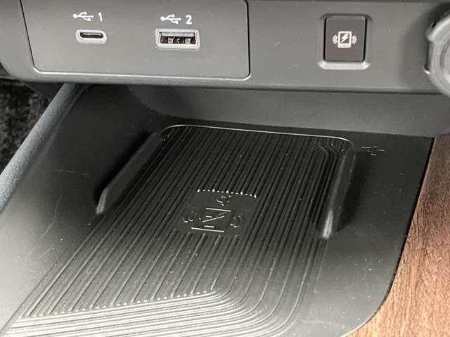 オーラ G ワンオーナー コネクトナビ 全周囲カメラ BOSE 自動(被害軽減)ブレーキ LED LKA サイドカメラ ETC カーテンエアバッグ イモビライザー アルミホイール インテリジェントキー パワーウィンドウ ワンオーナー フルオートエアコン ナビTV(19枚目)