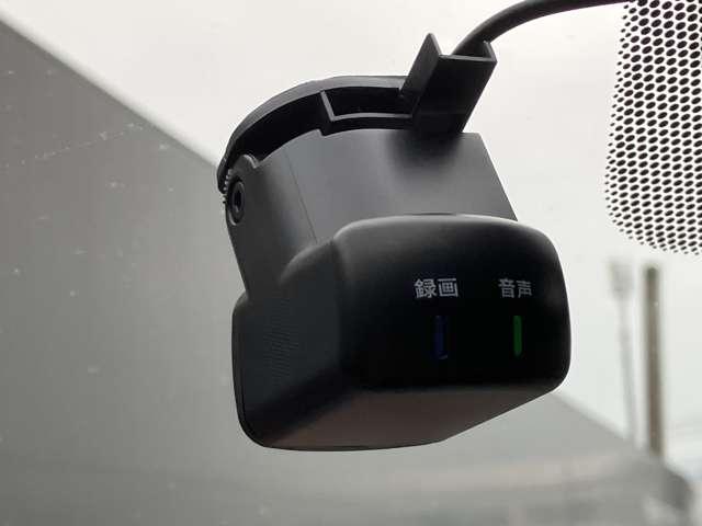 キックス １．２　Ｘ　ツートーン　インテリアエディション　（ｅ－ＰＯＷＥＲ）　ワンオーナー　大画面ナビ　全周囲カメラ　エマージェンシーＢ　セキュリティ　アラウンドモニター　Ｒカメラ　ＬＥＤ　ワンオーナ　エアコン　ドラレコ　スマートキー　記録簿　ＥＴＣ　メモリーナビ　サイドエアバック　ＡＷ　キーレス　寒冷地仕様　ＡＢＳ（13枚目）