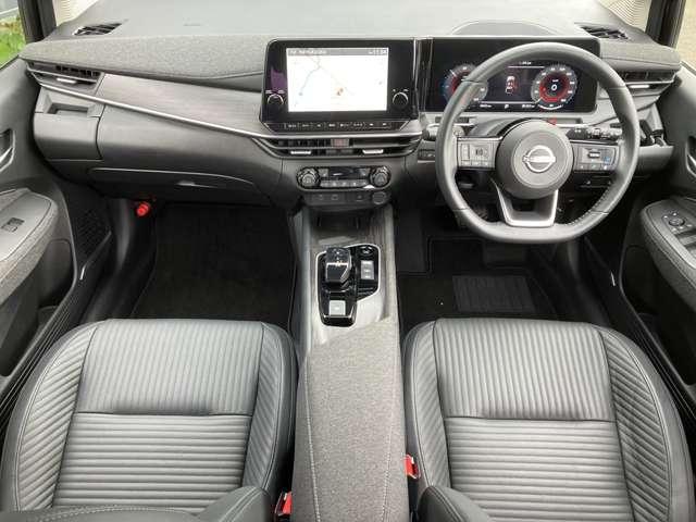 オーラ 1.2 G レザーエディション 当社社用車UP コネクトナビ 全周囲カメラ ワンオーナ 追突防止 レーダークルーズ 車線逸脱警報装置 禁煙車 LED 盗難防止 記録簿 バックモニター ETC インテリジェントキー メモリーナビゲーション AW キーレスエントリー ABS(3枚目)