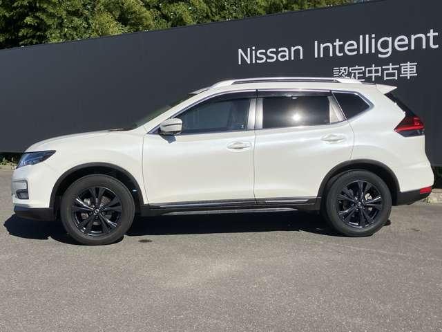 エクストレイル ２．０　２０Ｘｉ　２列車　ワンオーナー　大画面ナビ　全周囲カメラ　アイドリングストップ車　ＬＥＤヘットライト　寒冷地仕様　Ｒカメラ　盗難防止装置　インテリキー　レーンキープアシスト　ＥＴＣ　ドライブレコーダー　記録簿　キーフリー　１オーナー　ＴＶナビ　オートエアコン（6枚目）