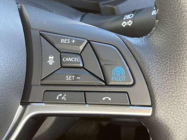 エクストレイル ２．０　２０Ｘｉ　２列車　ワンオーナー　大画面ナビ　全周囲カメラ　アイドリングストップ車　ＬＥＤヘットライト　寒冷地仕様　Ｒカメラ　盗難防止装置　インテリキー　レーンキープアシスト　ＥＴＣ　ドライブレコーダー　記録簿　キーフリー　１オーナー　ＴＶナビ　オートエアコン（16枚目）