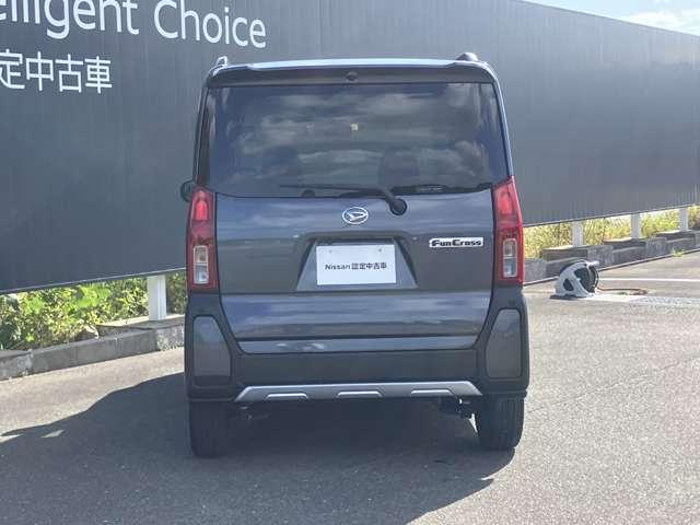 タント 660 ファンクロスターボ ecoIDLE非装着車 ワンオーナー メモリーナビ バックカメラ LEDランプ 衝突軽減ブレーキ Rカメラ スマートキ 車線逸脱警報 1オーナー サイドエアバッグ 盗難警報装置 パワーウインドウ オートエアコン ナビTV アルミ キーフリー ABS エアバッグ(7枚目)