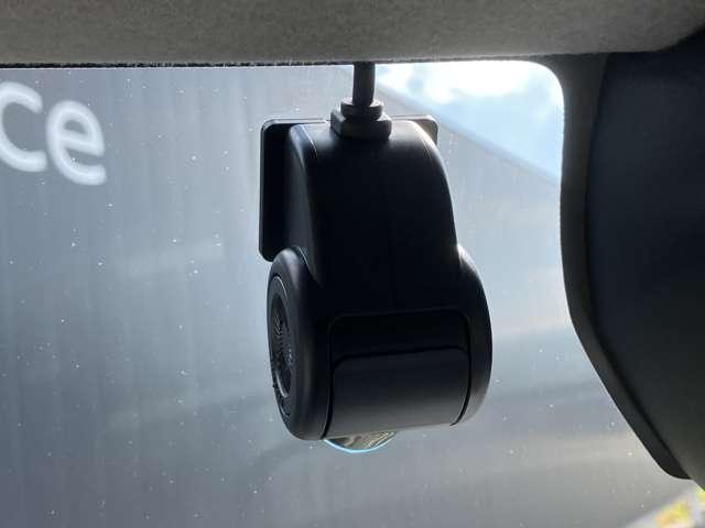 タント 660 ファンクロスターボ ecoIDLE非装着車 ワンオーナー メモリーナビ バックカメラ LEDランプ 衝突軽減ブレーキ Rカメラ スマートキ 車線逸脱警報 1オーナー サイドエアバッグ 盗難警報装置 パワーウインドウ オートエアコン ナビTV アルミ キーフリー ABS エアバッグ(14枚目)