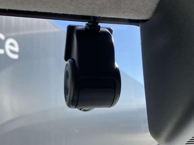 ムーヴキャンバス 660 G メイクアップVS SAIII ワンオーナー 純正ナビ 全周囲カメラ 踏み間違え防止 リアカメラ パノラミックビューモニター ワンセグTV ETC車載器 LEDライト キーフリーシステム ドライブレコーダー メモリーナビ ナビTV サイドエアバッグ オートエアコン PS(12枚目)