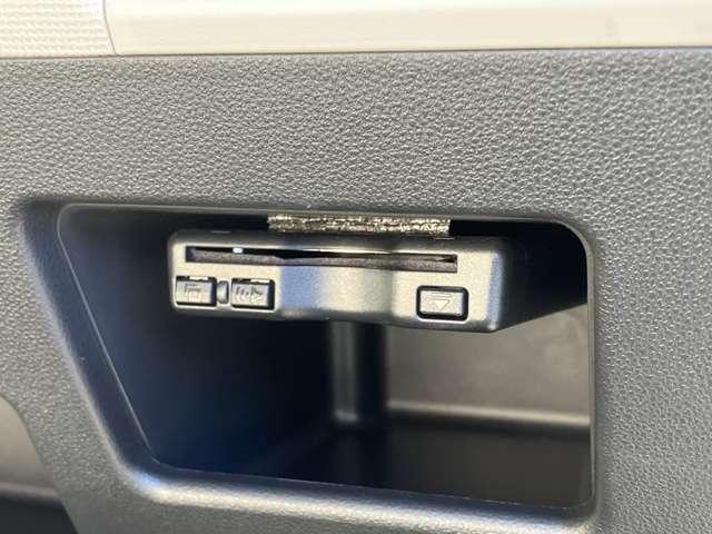 ムーヴキャンバス 660 G メイクアップVS SAIII ワンオーナー 純正ナビ 全周囲カメラ 踏み間違え防止 リアカメラ パノラミックビューモニター ワンセグTV ETC車載器 LEDライト キーフリーシステム ドライブレコーダー メモリーナビ ナビTV サイドエアバッグ オートエアコン PS(20枚目)