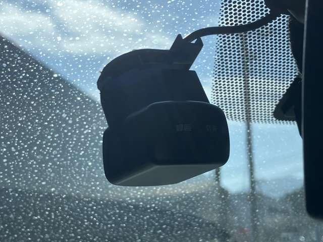 キックス 1.2 X (e-POWER) ワンオーナー 大画面ナビ 全周囲カメラ ナビ&TV ワンオ-ナ-車 追従クルコン スマートキー LEDヘッド レーンアシスト パワーステアリング 盗難防止システム ドライブレコーダー ETC 整備記録簿有 メモリーナビ サイドエアバッグ(13枚目)