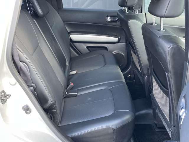 エクストレイル 2.0 20X 4WD メモリーナビ バックカメラ 取説記録簿 Bカメ キーレスキー スマキー パートタイム4WD 1オーナー 運転席助手席エアバッグ ナビテレビ イモビライザー ETC車載器 ワンセグ パワーウィンド AUTOエアコン メモリーナビ(18枚目)