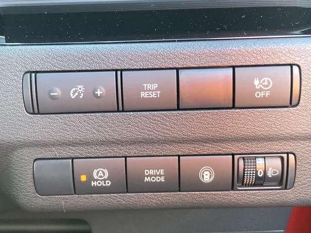 �I�[�g�z�[���h�@�u���[�L�𓥂񂾂�u���[�L�𓥂܂Ȃ��Ă����̏�ɗ��܂邱�Ƃ��o���܂�