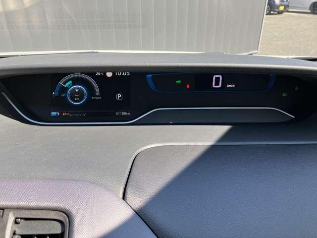 セレナ １．２　ｅ－ＰＯＷＥＲ　ＸＶ　ワンオーナー　ワイドメモリーナビ　バックビューモニター　全方位モニタ　両側パワースライドドア　ＬＥＤヘッドライト　クルーズコントロール　ワンオーナー車　ＥＴＣ　スマートキー　ドライブレコーダー　アルミホイール　車線逸脱　キーレス（12枚目）