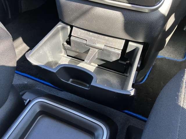 セレナ １．２　ｅ－ＰＯＷＥＲ　ＸＶ　ワンオーナー　ワイドメモリーナビ　バックビューモニター　全方位モニタ　両側パワースライドドア　ＬＥＤヘッドライト　クルーズコントロール　ワンオーナー車　ＥＴＣ　スマートキー　ドライブレコーダー　アルミホイール　車線逸脱　キーレス（20枚目）