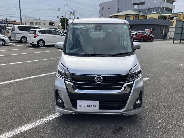 デイズルークス ６６０　ハイウェイスターＸ　ワンオーナー　メモリーナビ　インテリキー　レーダーブレーキサポート　ｉストップ　全周囲モニタ　メモリナビ　Ｂカメラ　１オーナー　ナビ＆ＴＶ　車線逸脱警告　エアコン　記録簿有　ＬＥＤライト　Ｗエアバック　ワンセグＴＶ　キーレス　ＡＢＳ　パワステ（20枚目）