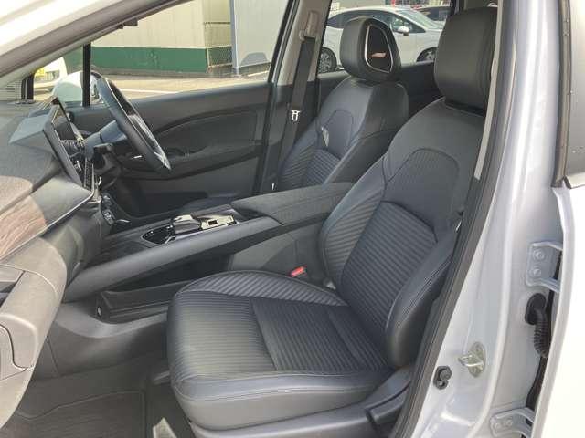 オーラ 1.2 G レザーエディション 当社試乗車UP メーカーナビ インテリキー ワンオーナ 追突防止 レーダークルーズ 本革 車線逸脱警報装置 記録簿 バックモニター ETC インテリジェントキー メモリーナビゲーション AW キーレスエントリー オートエアコン 展示試乗車UP(17枚目)