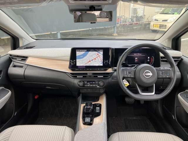 オーラ 1.2 G レザーエディション 当社試乗車UP メーカーナビ インテリキー ワンオーナ 追突防止 レーダークルーズ 本革 車線逸脱警報装置 LED 記録簿 バックモニター ETC インテリジェントキー メモリーナビゲーション AW キーレスエントリー オートエアコン ABS(4枚目)