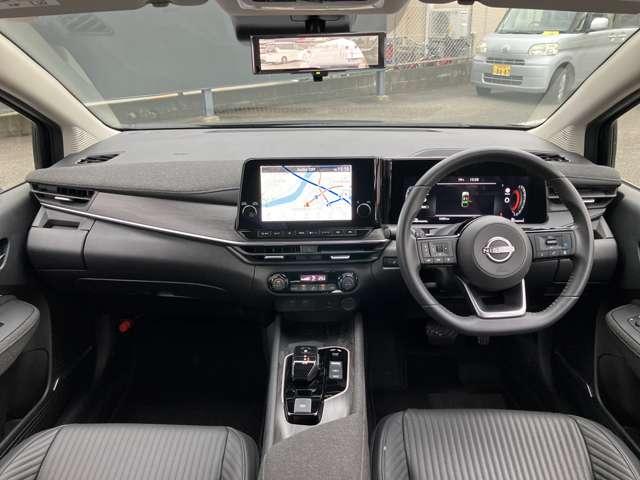 オーラ 1.2 G レザーエディション 当社試乗車UP メーカーナビ インテリキー ワンオーナ 追突防止 レーダークルーズ 本革 車線逸脱警報装置 LED 記録簿 バックモニター ETC インテリジェントキー メモリーナビゲーション AW キーレスエントリー オートエアコン ABS(4枚目)