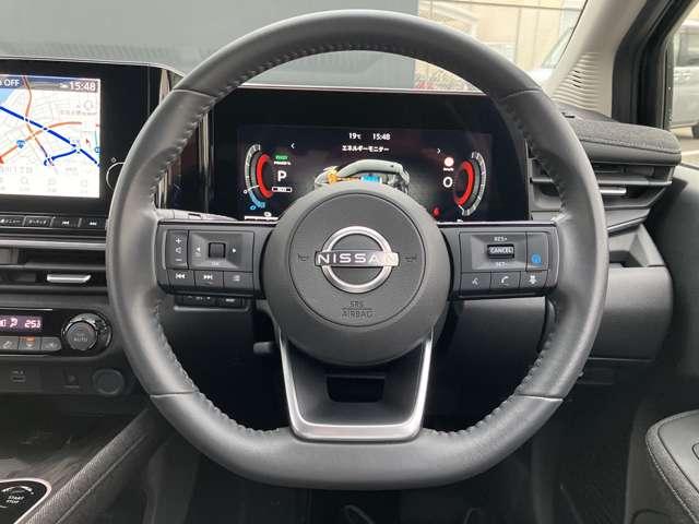 オーラ 1.2 G レザーエディション 当社試乗車UP メーカーナビ インテリキー ワンオーナ 追突防止 レーダークルーズ 本革 車線逸脱警報装置 LED 記録簿 バックモニター ETC インテリジェントキー メモリーナビゲーション AW キーレスエントリー オートエアコン ABS(10枚目)