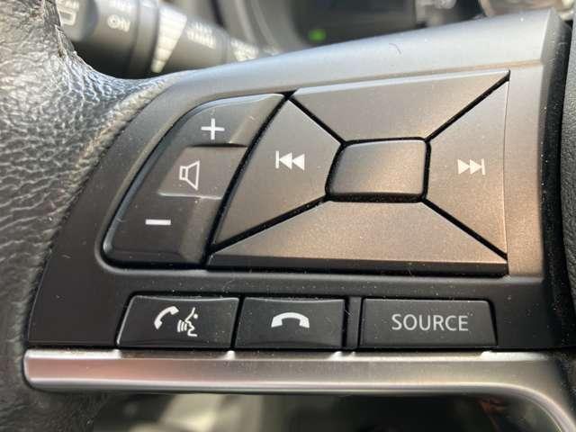 ノート １．２　ｅ－ＰＯＷＥＲ　メダリスト　ワンオーナー　メモリーナビ　インテリキー　被害軽減ブレーキ　ＴＶナビ　ドライブレコーダ　バックモニター　インテリキー　ＬＥＤランプ　車線逸脱警報システム　ワンオーナー　キーフリー　アルミホイール　ＥＴＣ　オートエアコン　記録簿　メモリーナビ（12枚目）