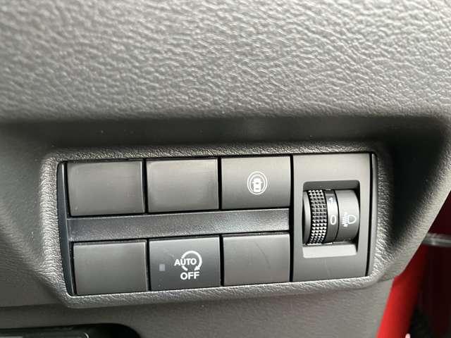 デイズ ６６０　ボレロ　ワンオーナー　ワイドメモリーナビ　全周囲モニター　メモリーナビ　１オーナー　車線逸脱警報　ドライブレコーダー　フルオートエアコン　スマートキー　Ｗエアバック　アイドリングストップ　ＥＴＣ　衝突回避支援（12枚目）