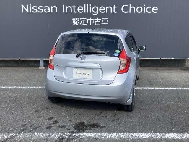 ノート １．２　Ｘ　ワンオーナー　ＣＤチューナー　インテリキ　レーダーブレーキサポート　ＥＴＣ搭載　１オーナー車　記録簿付き　スマトキー　キーレス　運転席助手席エアバッグ　エアコン　パワーウィンドウ　パワーステアリング　レーンアシスト　ＡＢＳ　運転席エアバック（2枚目）