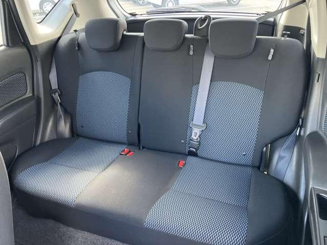 ノート １．２　Ｘ　ワンオーナー　ＣＤチューナー　インテリキ　レーダーブレーキサポート　ＥＴＣ搭載　１オーナー車　記録簿付き　スマトキー　キーレス　運転席助手席エアバッグ　エアコン　パワーウィンドウ　パワーステアリング　レーンアシスト　ＡＢＳ　運転席エアバック（14枚目）