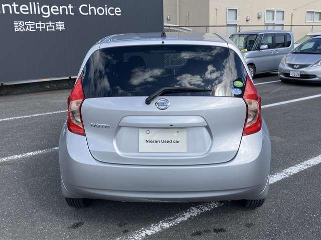 ノート １．２　Ｘ　ワンオーナー　ＣＤチューナー　インテリキ　レーダーブレーキサポート　ＥＴＣ搭載　１オーナー車　記録簿付き　スマトキー　キーレス　運転席助手席エアバッグ　エアコン　パワーウィンドウ　パワーステアリング　レーンアシスト　ＡＢＳ　運転席エアバック（18枚目）