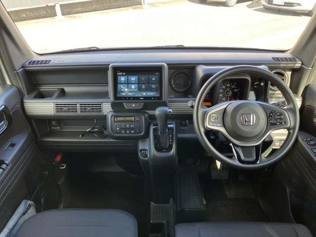 N-VAN+スタイル 660 +スタイル ファン ターボ ワンオーナー ヂィスプレイオーディオ 1オーナー車 インテリキー LEDヘッド AAC Bモニ パワーウィンドウ エアバック 両席エアバック パワステ キーフリー ABS 記録簿 プリクラッシュ(4枚目)