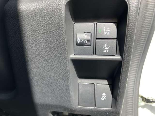 N-VAN+スタイル 660 +スタイル ファン ターボ ワンオーナー ヂィスプレイオーディオ 1オーナー車 インテリキー LEDヘッド AAC Bモニ パワーウィンドウ エアバック 両席エアバック パワステ キーフリー ABS 記録簿 プリクラッシュ(13枚目)