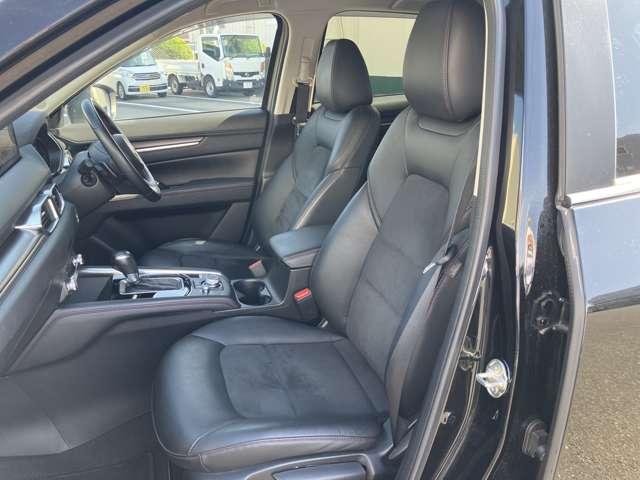 フロントのシートの状態も良好ですが、是非ご確認ください。