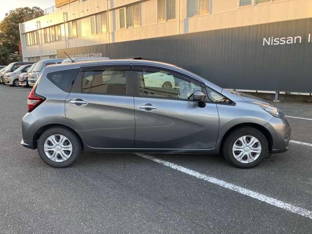 ノート 1.2 X ワンオーナー メモリーナビ インテリキー レーダーブレーキサポート 1オーナー車 記録簿付き Dレコ スマトキー キーレス 運転席助手席エアバッグ ナビTV ワンセグ バックカメラ エアコン パワーウィンドウ パワーステアリング ABS(20枚目)