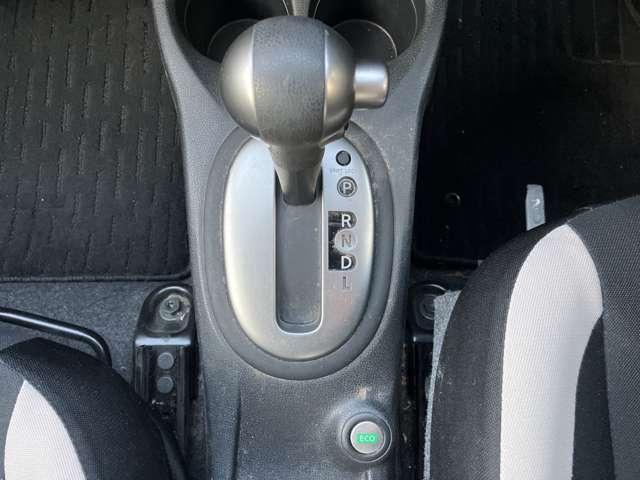 ノート 1.2 X DIG-S ワンオーナー メモリーナビ インテリキー エマージェンシブレーキ アイドリングストップ機能 左右エアバック AAC スマキー バックカメラ付き レーンアシスト ETC 整備記録簿 パワーウィンドウ ドライブレコーダー ABS キーフリー(10枚目)