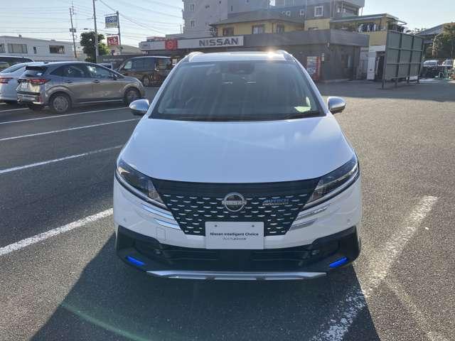 ノート 1.2 AUTECH クロスオーバー 当社試乗車UP メーカーナビ インテリキー スマートキ 踏み間違い衝突防止アシスト 360°カメラ LDA LEDヘッドランプ バックカメラ フルオートエアコン アルミホイール メモリーナビ ABS ETC 1オーナー(19枚目)