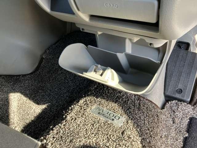 ＮＶ１００クリッパーリオ ６６０　Ｅ　ワンオーナー　インテリキーＣＤチューナー　１オーナ　インテリキー　オートエアコン　ドライブレコーダー　点検記録簿　アルミホイール　ＡＢＳ　キーレス　エアバッグ　Ｗエアバック　パワーステアリング　両側スライド片側電動ドア　パワーウィンド（15枚目）