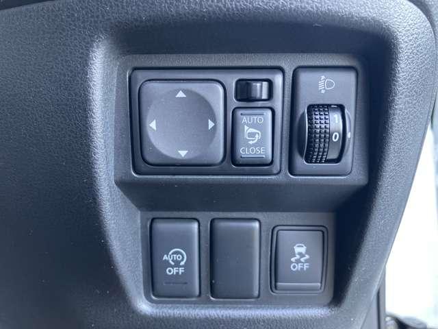 アイドリングストップ　横滑り防止