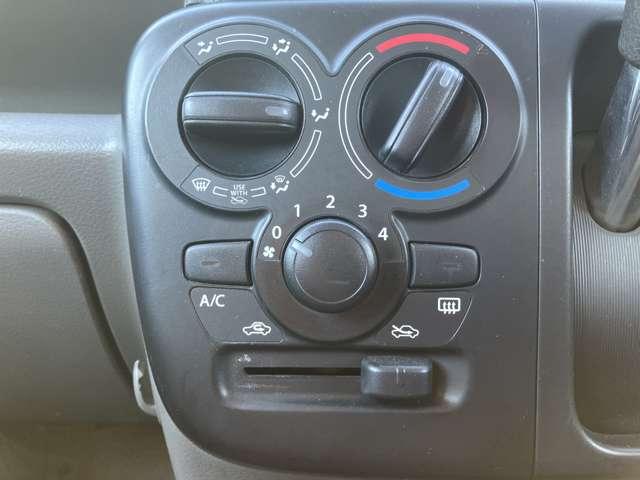 NV100クリッパーバン 660 GXターボ ハイルーフ ワンオーナー メモリーナビ バックカメラ インテリジェントエマージェンシーブレーキ 車線逸脱防止 バックカメラ ドラレコ 1オーナー キーレス フルオートエアコン PS 1セグTV メモリーナビ ABS 運転席エアバッグ ダブルエアバッグ(7枚目)