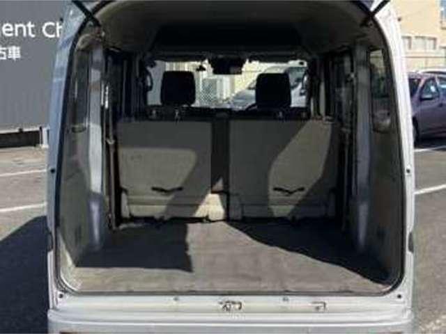 NV100クリッパーバン 660 GXターボ ハイルーフ ワンオーナー メモリーナビ バックカメラ インテリジェントエマージェンシーブレーキ 車線逸脱防止 バックカメラ ドラレコ 1オーナー キーレス フルオートエアコン PS 1セグTV メモリーナビ ABS 運転席エアバッグ ダブルエアバッグ(18枚目)